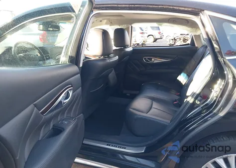 2015 Infiniti Q70L 3.7X z USA, uszkodzony, nr VIN JN1BY1PR8FM831567